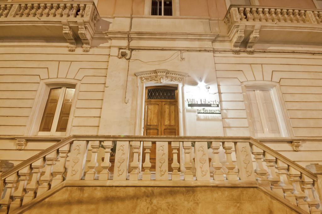 Villa Liberty Palazzo Gigante Lecce Exterior photo